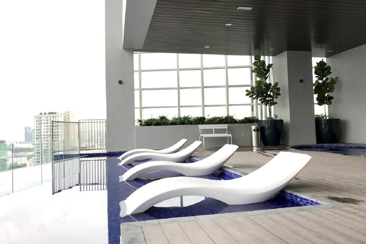 The Azure Residences 3A Paradigm Mall Pj 83A By Warm Home Petaling Jaya Exterior foto
