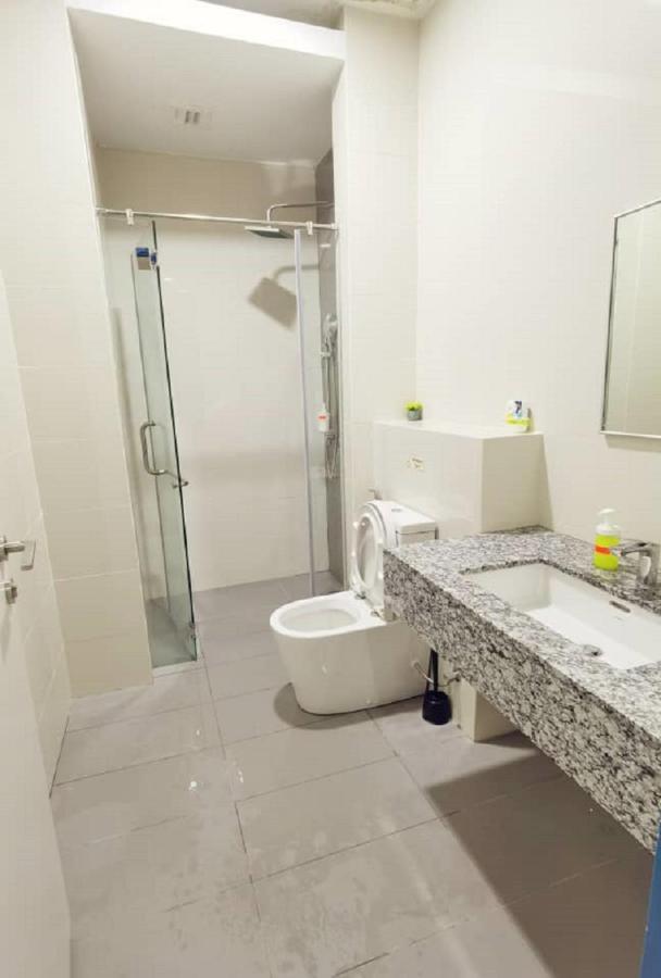 The Azure Residences 3A Paradigm Mall Pj 83A By Warm Home Petaling Jaya Exterior foto